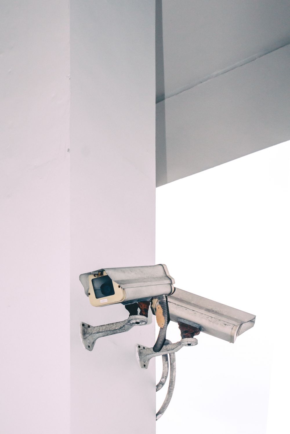 Effektiv tyverisikring med et overvågningskamera